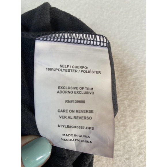 Coco & Jaimeson Faux Suede Black Metallic Skirt new with tags size XL - Picture 7 of 7